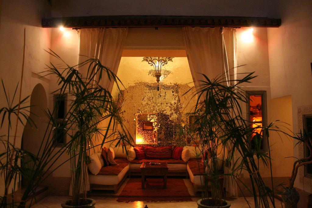 Riad Dar Oulhoum มาร์ราเกช ภายนอก รูปภาพ