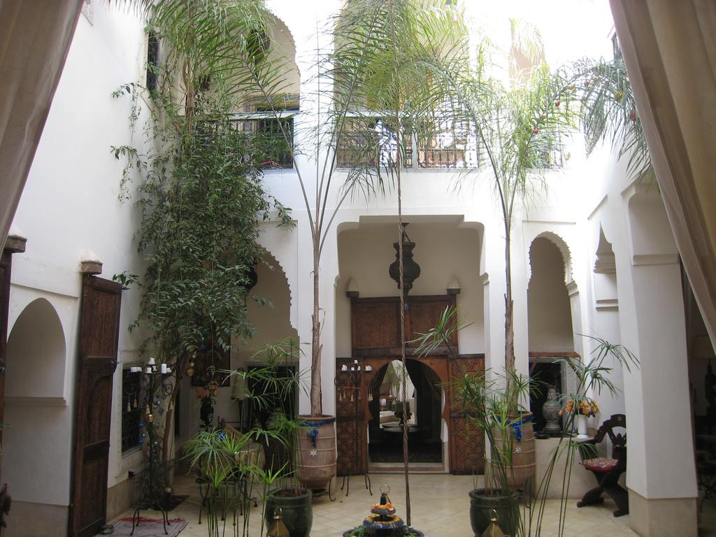 Riad Dar Oulhoum มาร์ราเกช ภายนอก รูปภาพ